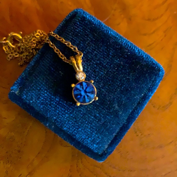Sapphire Blue Necklace - Picture 1 of 1